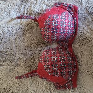 Victoria's Secret Body By Victoria lined demi